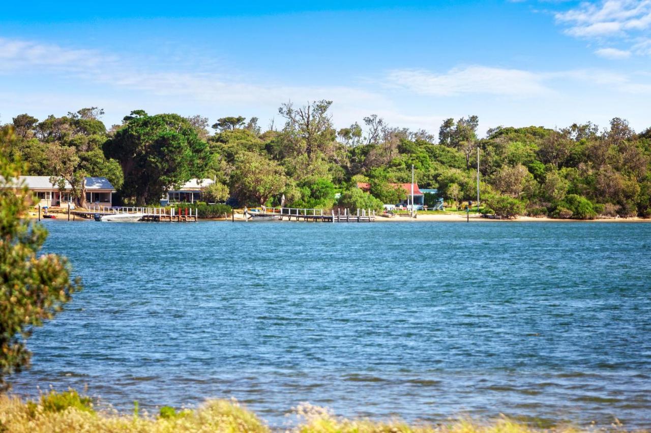 Banjo Paterson Motor Inn Lakes Entrance Exterior foto